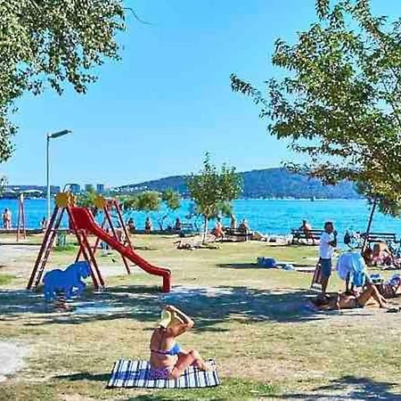 Amarante Apartments Kastela Bagian luar foto