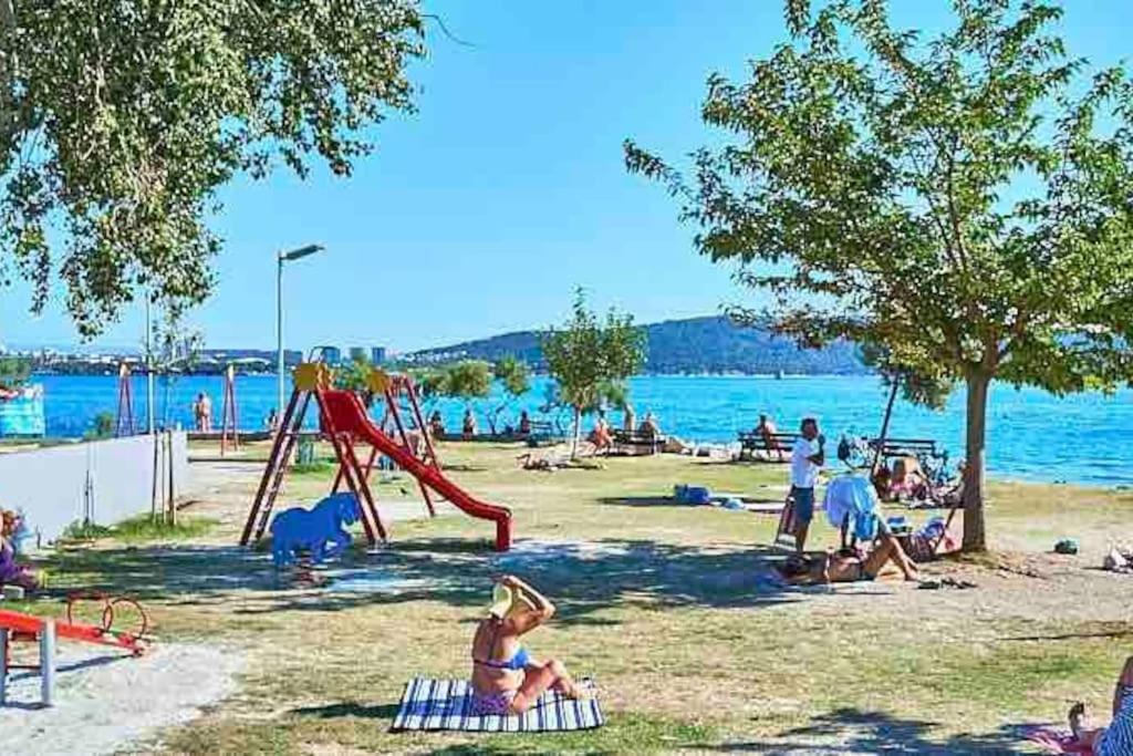Amarante Apartments Kastela Bagian luar foto
