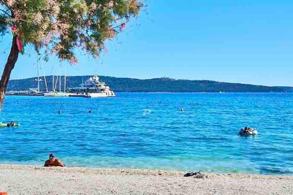 Amarante Apartments Kastela Bagian luar foto